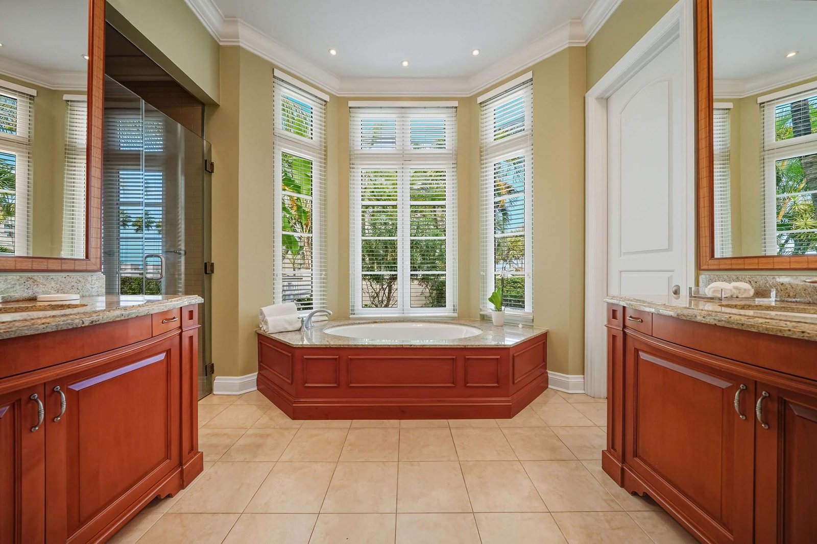 Luxury bathroom at 32 ocean